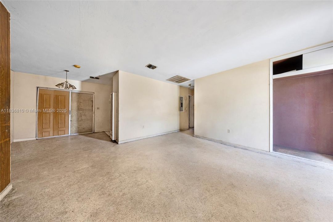 *Please note that the photos were enhanced*