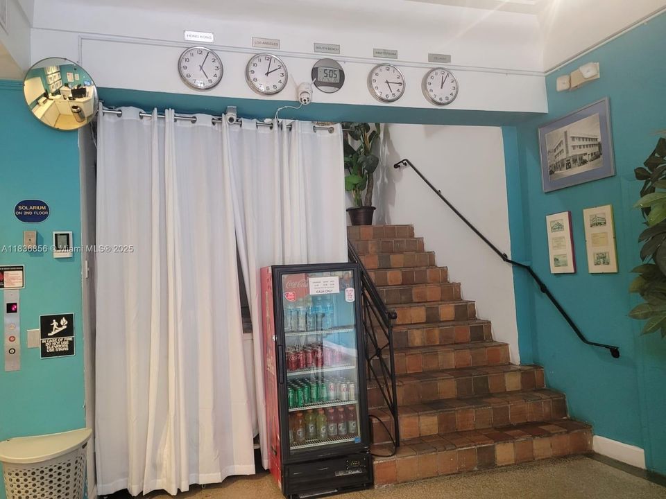 待售: $180,000 (0 贝兹, 1 浴室, 282 平方英尺)