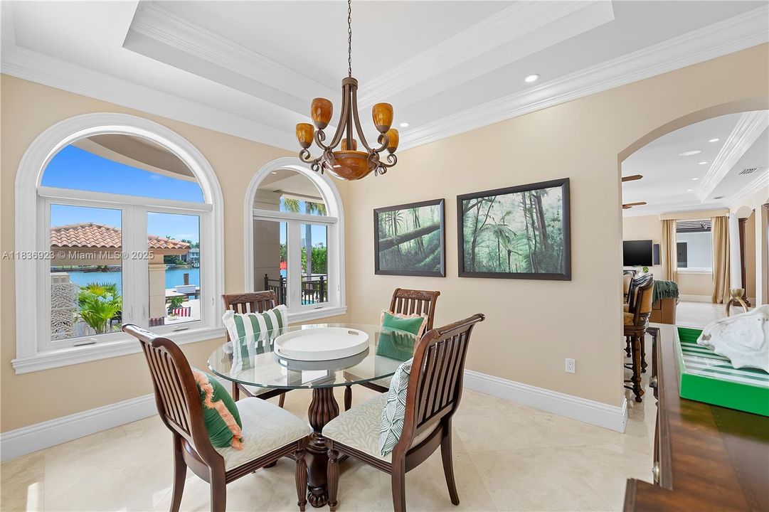 For Sale: $14,000,000 (6 beds, 5 baths, 5645 Square Feet)