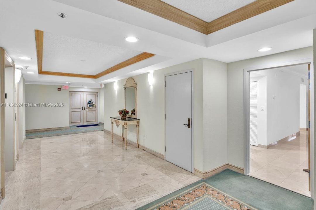 For Sale: $769,000 (2 beds, 2 baths, 1570 Square Feet)