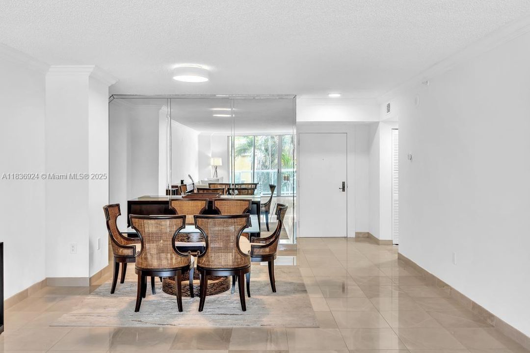 For Sale: $769,000 (2 beds, 2 baths, 1570 Square Feet)