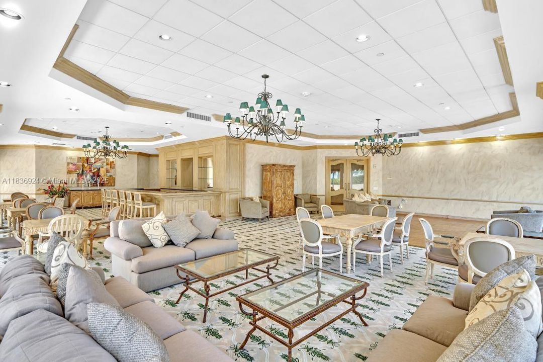 For Sale: $769,000 (2 beds, 2 baths, 1570 Square Feet)