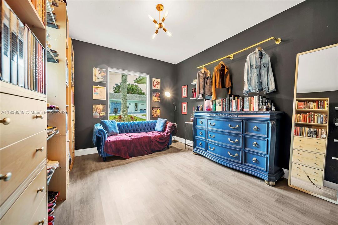 For Sale: $1,439,500 (6 beds, 6 baths, 0 Square Feet)