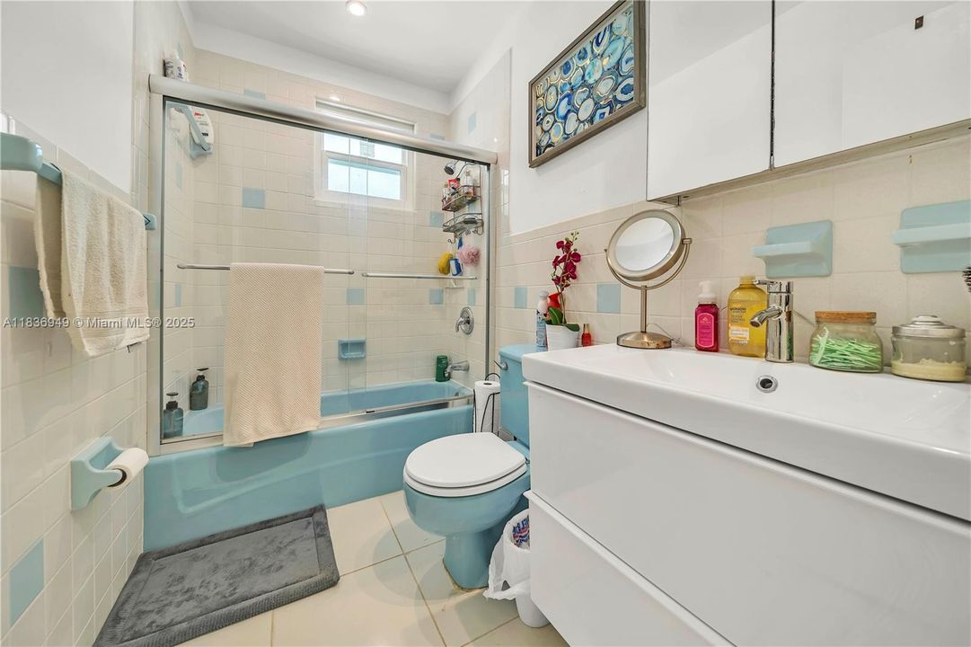 For Sale: $1,439,500 (6 beds, 6 baths, 0 Square Feet)