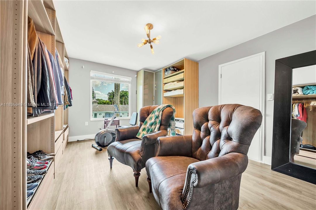 For Sale: $1,439,500 (6 beds, 6 baths, 0 Square Feet)