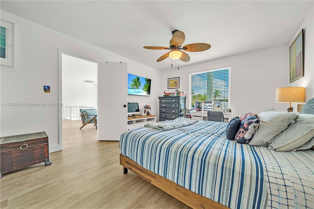 For Sale: $1,439,500 (6 beds, 6 baths, 0 Square Feet)