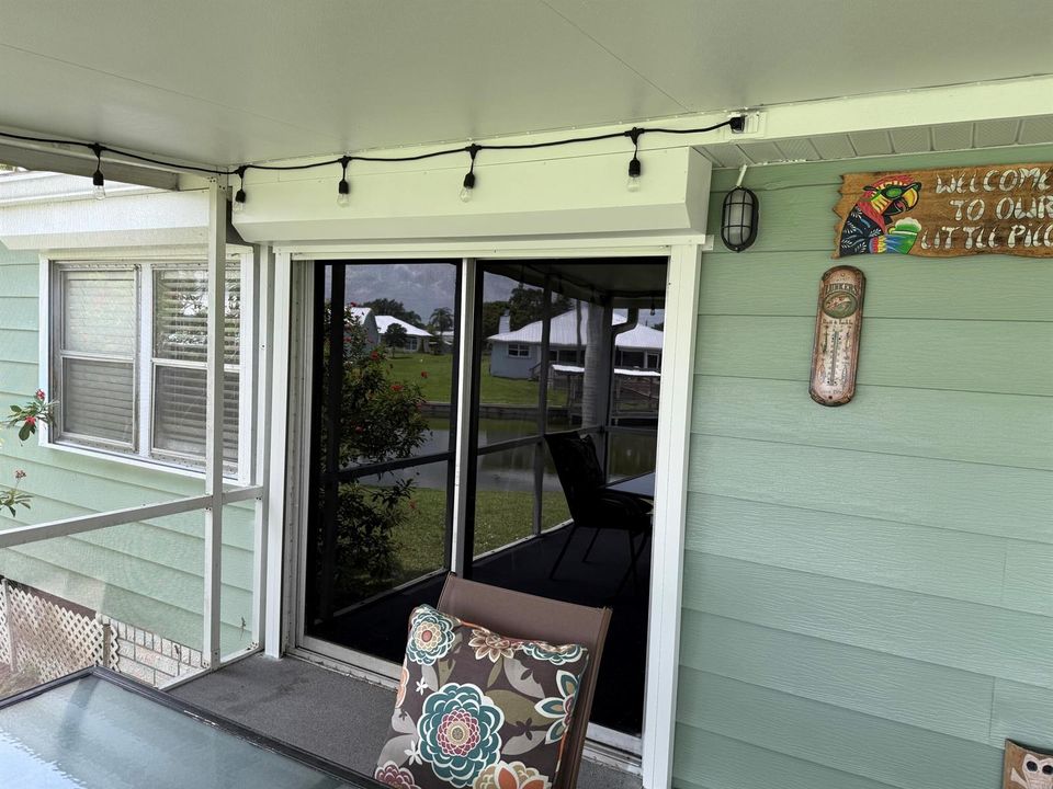 Slider to dining