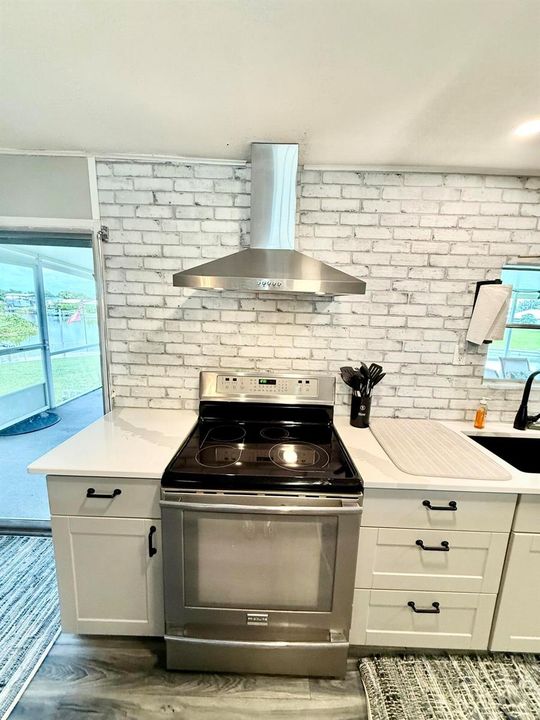 Glass top stove/Exhaust