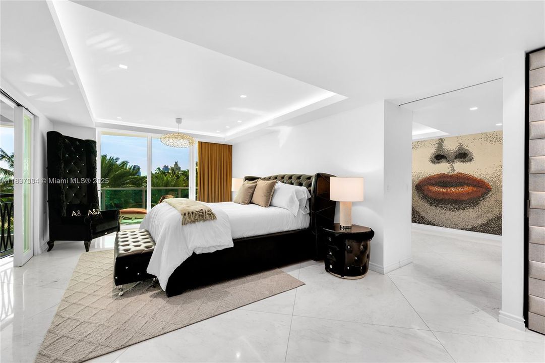 For Sale: $7,995,000 (3 beds, 4 baths, 3940 Square Feet)