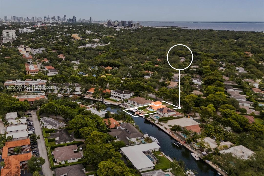 待售: $3,340,000 (3 贝兹, 3 浴室, 2017 平方英尺)