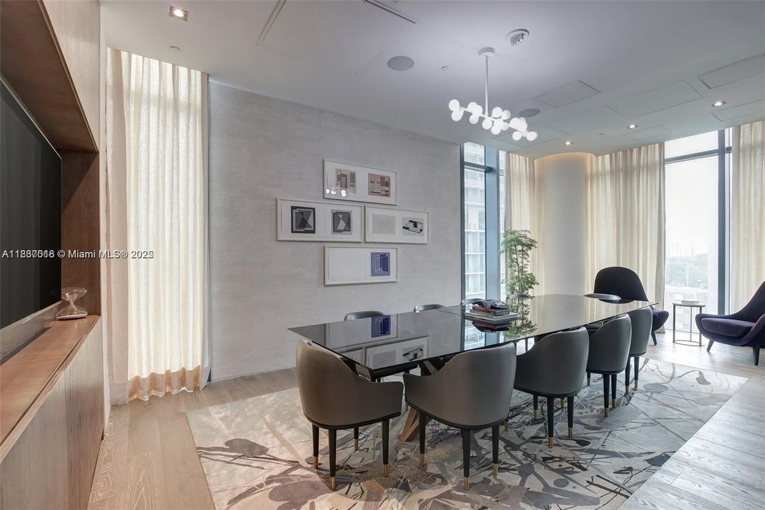 Recently Rented: $5,500 (2 beds, 1 baths, 0 Square Feet)