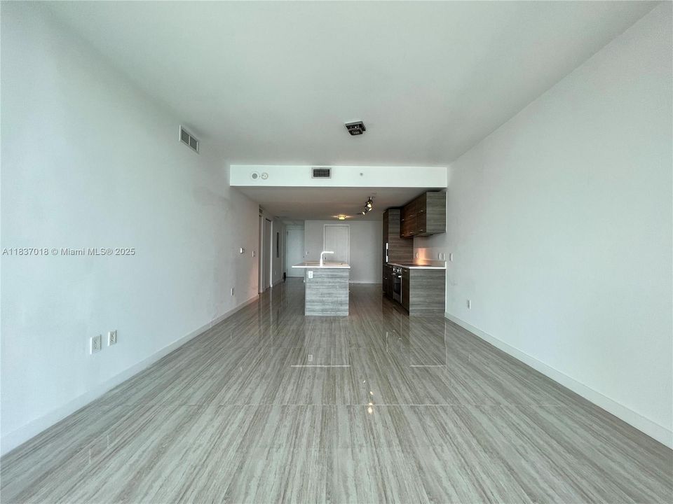 Recently Rented: $5,500 (2 beds, 1 baths, 0 Square Feet)