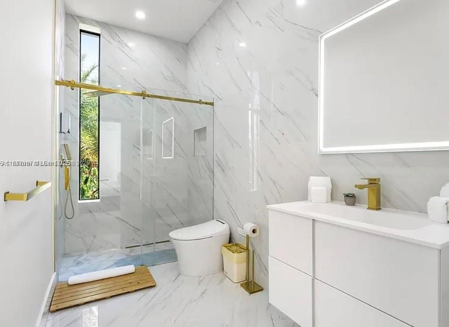 En Venta: $4,700,000 (4 camas, 5 baños, 3258 Pies cuadrados)