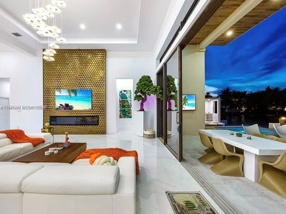 En Venta: $4,700,000 (4 camas, 5 baños, 3258 Pies cuadrados)
