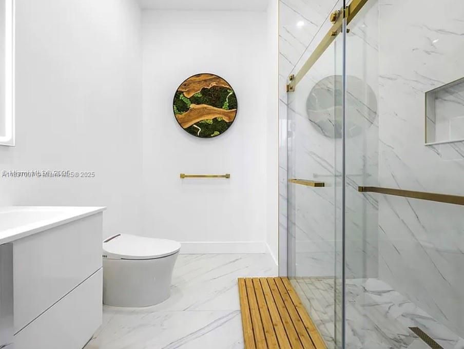 En Venta: $4,700,000 (4 camas, 5 baños, 3258 Pies cuadrados)