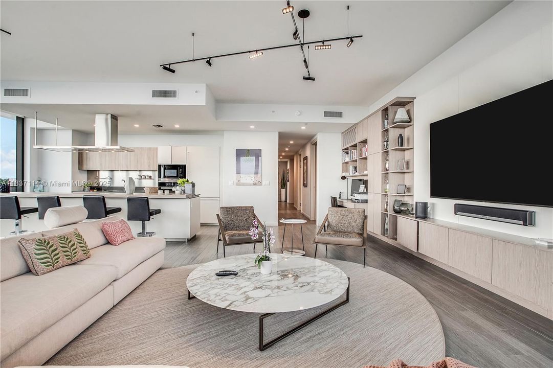 En Venta: $3,700,000 (3 camas, 3 baños, 2342 Pies cuadrados)