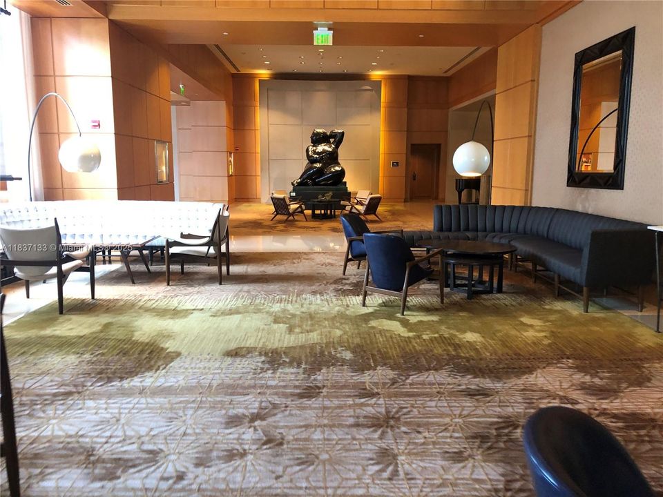 待售: $2,530,000 (2 贝兹, 2 浴室, 2062 平方英尺)