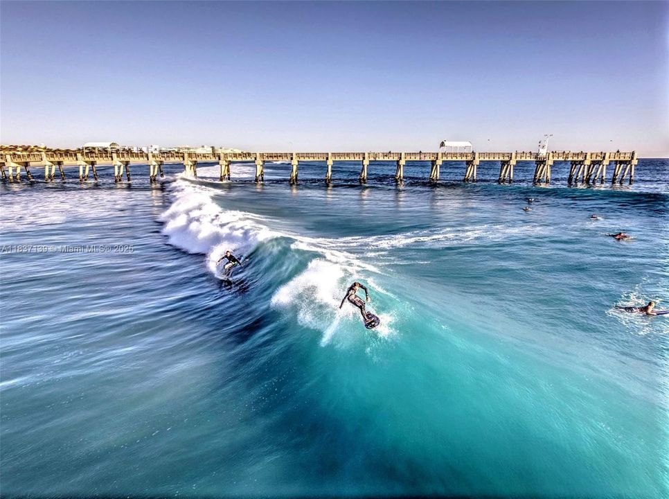 合同活跃: $799,000 (3 贝兹, 2 浴室, 1920 平方英尺)