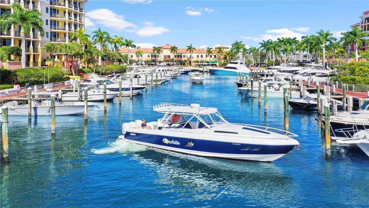 合同活跃: $799,000 (3 贝兹, 2 浴室, 1920 平方英尺)