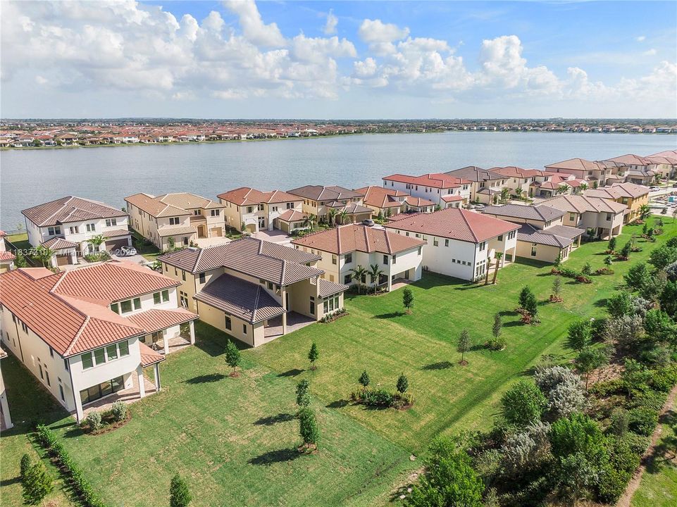 En Venta: $1,990,000 (5 camas, 5 baños, 5030 Pies cuadrados)