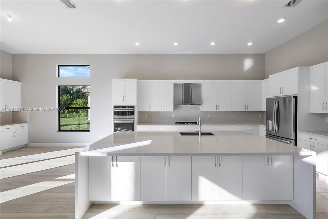 En Venta: $1,990,000 (5 camas, 5 baños, 5030 Pies cuadrados)