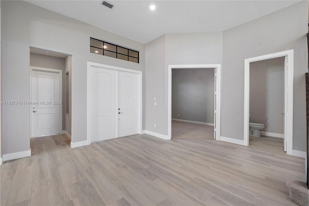 En Venta: $1,990,000 (5 camas, 5 baños, 5030 Pies cuadrados)