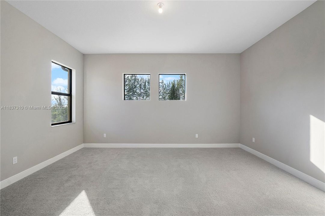 En Venta: $1,990,000 (5 camas, 5 baños, 5030 Pies cuadrados)