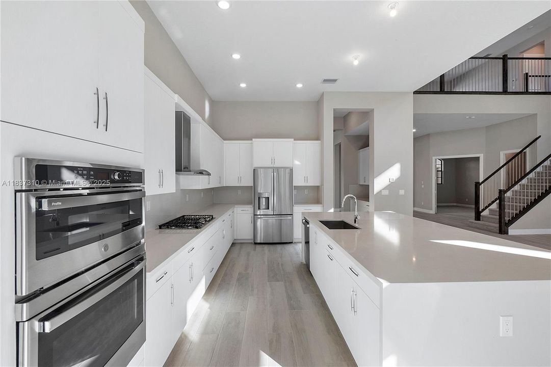 En Venta: $1,990,000 (5 camas, 5 baños, 5030 Pies cuadrados)