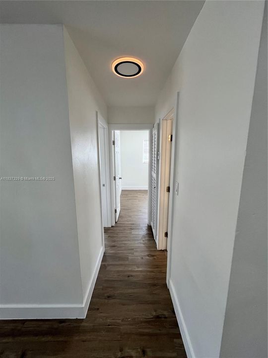 Recently Rented: $2,750 (3 beds, 1 baths, 1075 Square Feet)