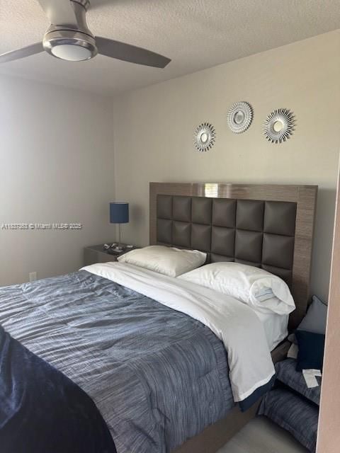 На продажу: $430,000 (3 спален, 2 ванн, 1498 Квадратных фут)