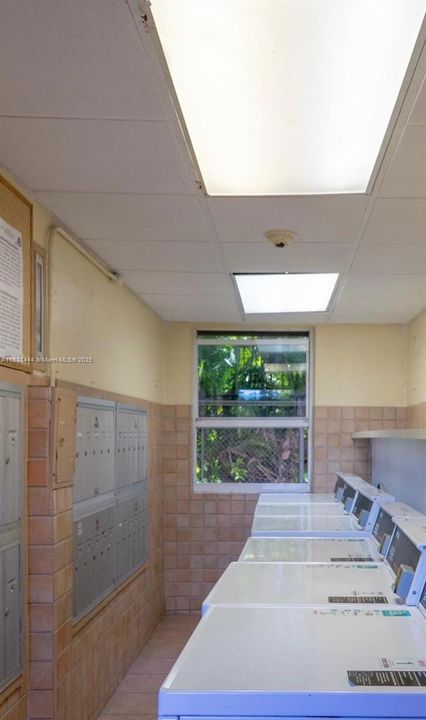 Recientemente alquilado: $1,400 (1 camas, 1 baños, 600 Pies cuadrados)