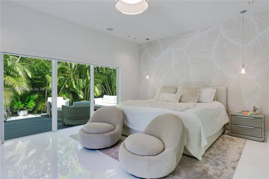 На продажу: $4,700,000 (4 спален, 3 ванн, 2689 Квадратных фут)