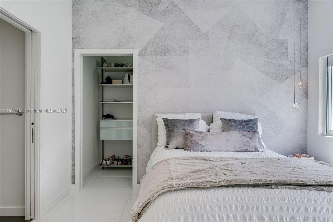 На продажу: $4,700,000 (4 спален, 3 ванн, 2689 Квадратных фут)