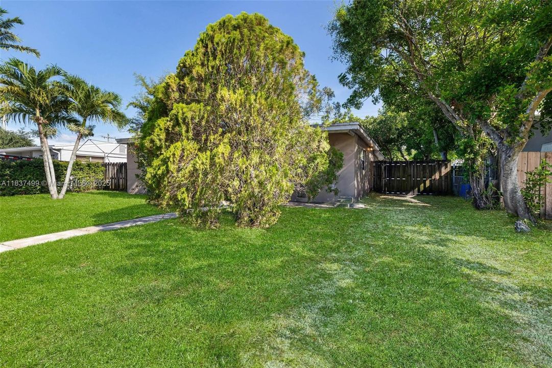 Vendido Recientemente: $396,000 (3 camas, 1 baños, 1043 Pies cuadrados)