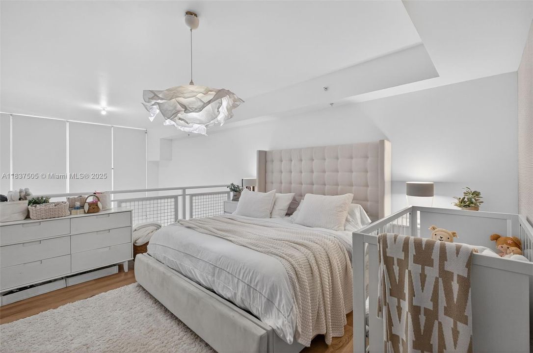 Activo con contrato: $345,000 (1 camas, 1 baños, 978 Pies cuadrados)