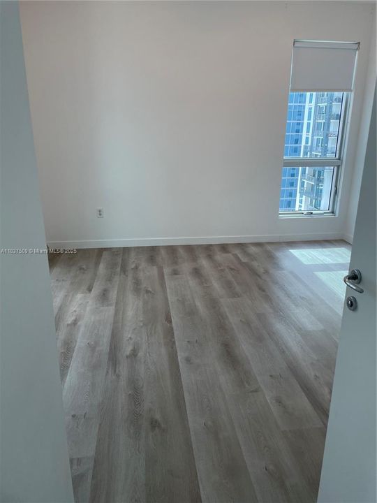 Recently Rented: $3,700 (2 beds, 2 baths, 1017 Square Feet)