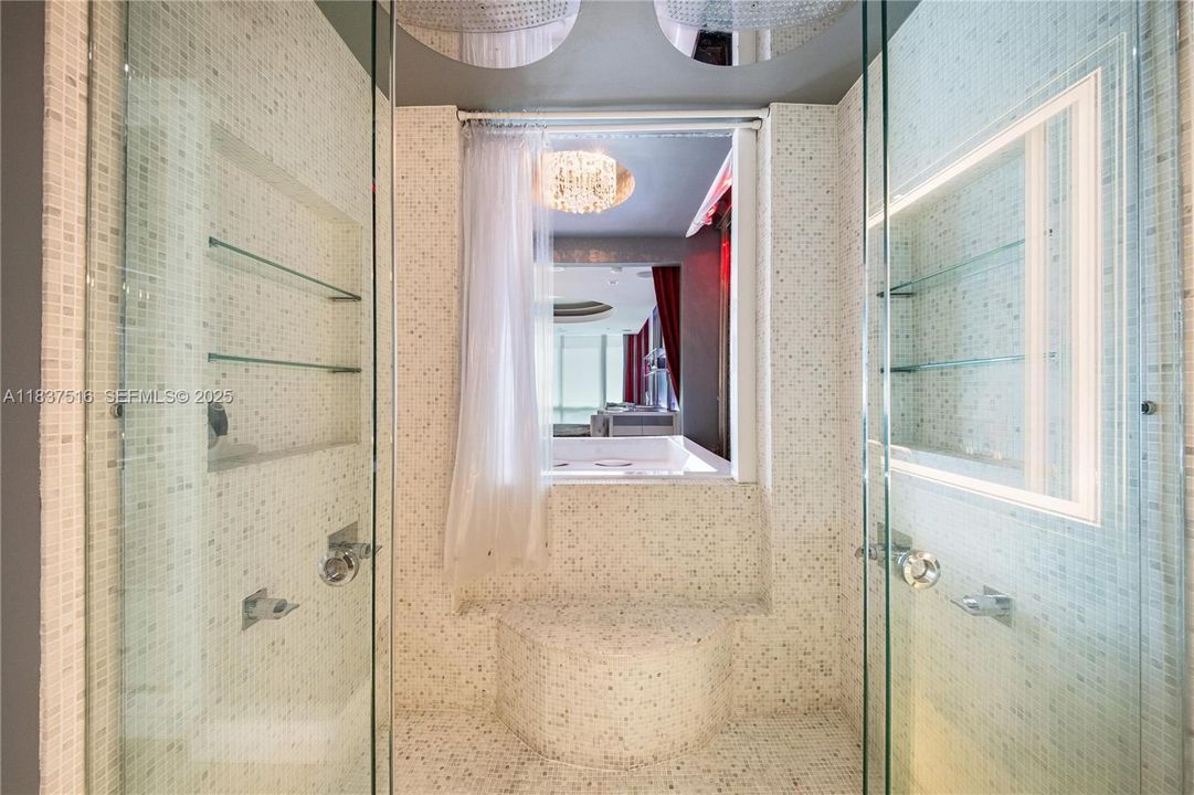 待售: $5,695,000 (2 贝兹, 2 浴室, 1791 平方英尺)