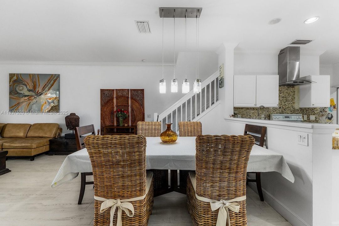 待售: $429,999 (3 贝兹, 2 浴室, 0 平方英尺)