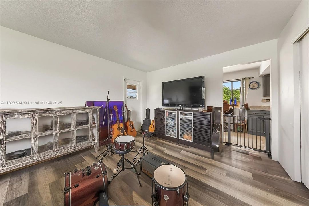 For Sale: $268,000 (3 beds, 2 baths, 0 Square Feet)