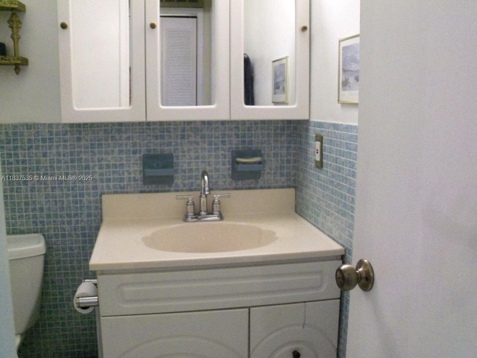 En Venta: $109,900 (1 camas, 1 baños, 691 Pies cuadrados)