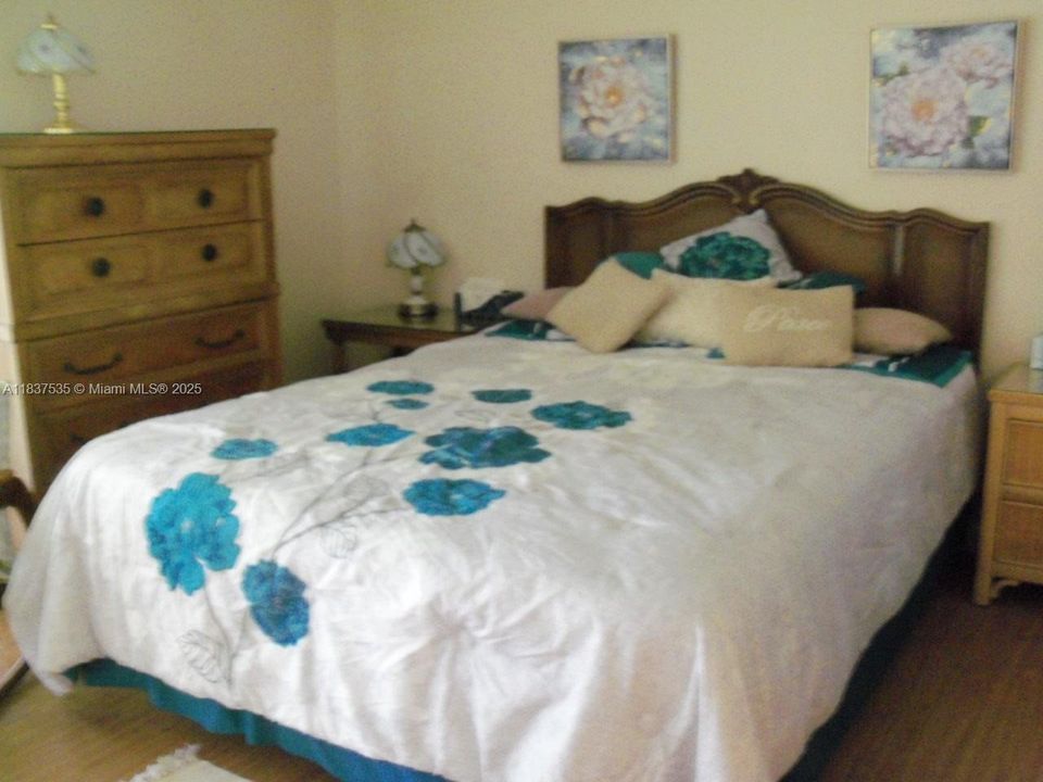 En Venta: $109,900 (1 camas, 1 baños, 691 Pies cuadrados)