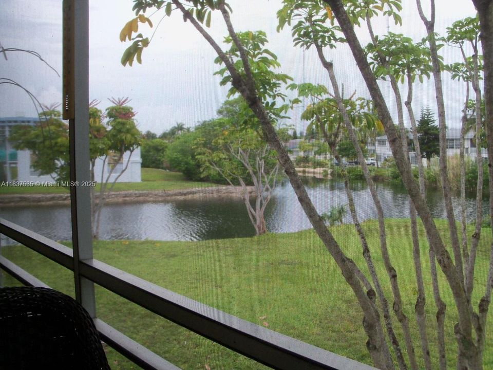 En Venta: $109,900 (1 camas, 1 baños, 691 Pies cuadrados)