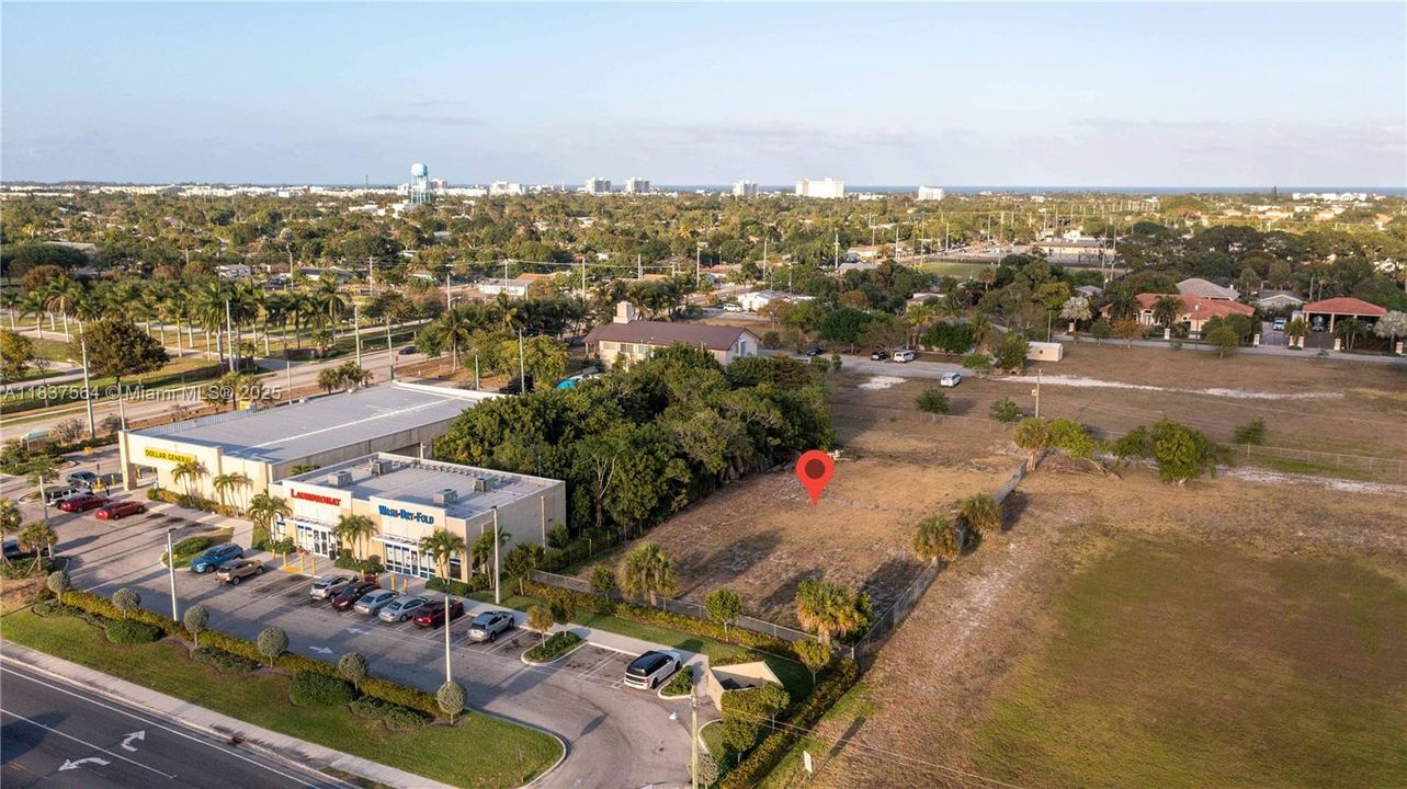 Под контрактом: $1,175,000 (0 спален, 0 ванн, 0 Квадратных фут)