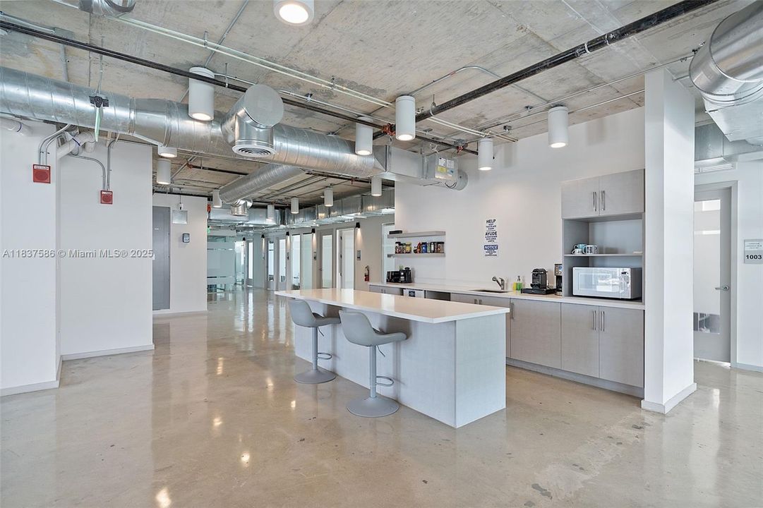 Недавно арендовано: $585 (0 спален, 0 ванн, 0 Квадратных фут)