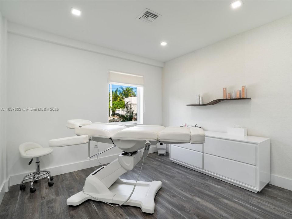 For Rent: $65 (0 beds, 0 baths, 0 Square Feet)