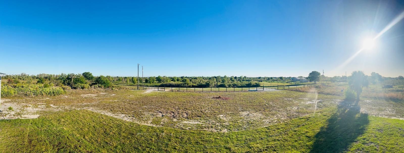 Vendido Recientemente: $254,999 (4 camas, 2 baños, 0 Pies cuadrados)