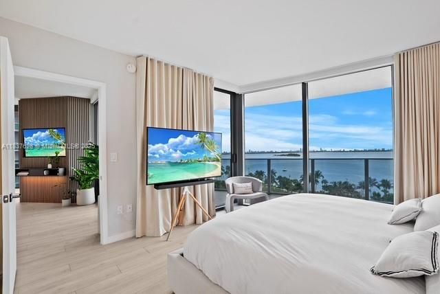 En Venta: $2,370,000 (3 camas, 4 baños, 2018 Pies cuadrados)