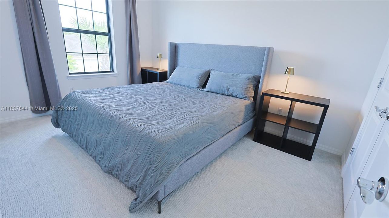 待售: $898,000 (4 贝兹, 3 浴室, 2130 平方英尺)