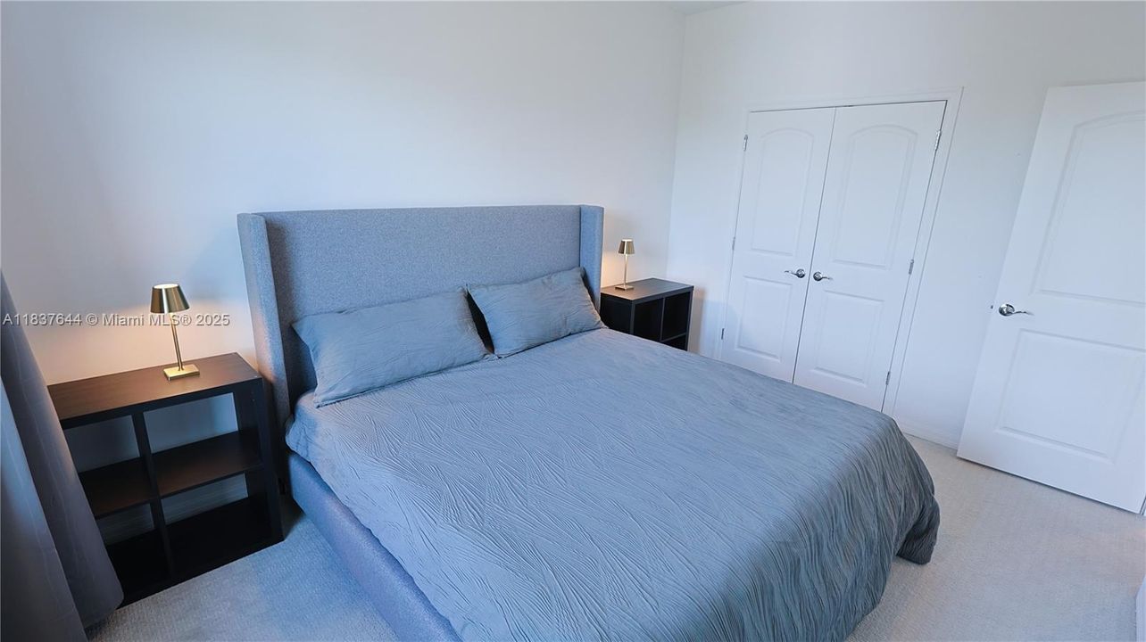 待售: $898,000 (4 贝兹, 3 浴室, 2130 平方英尺)