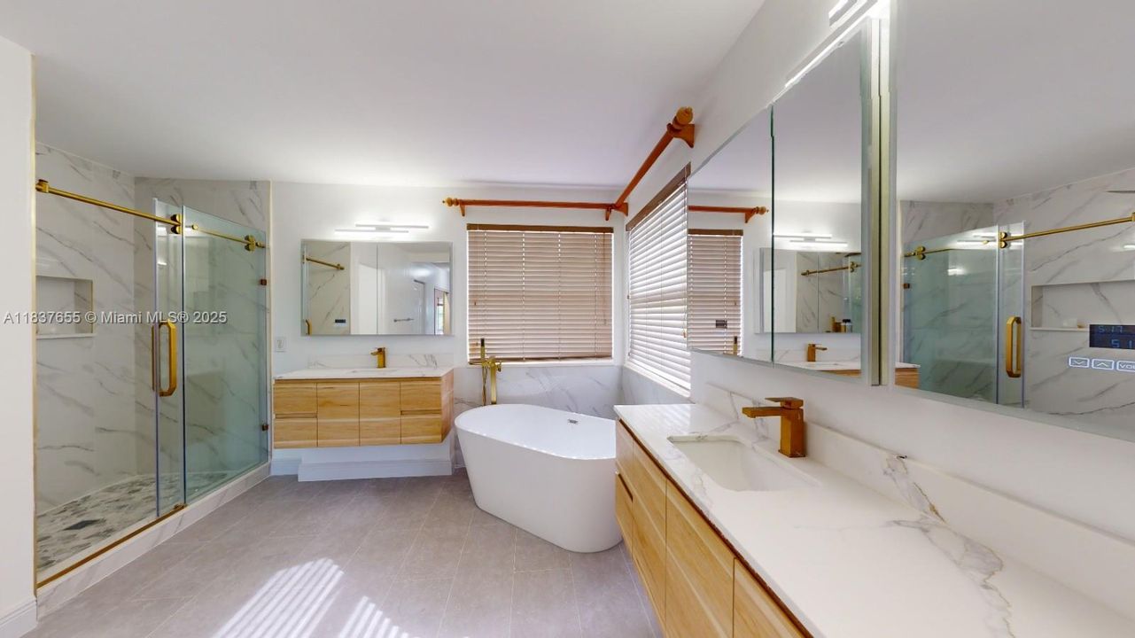 Недавно арендовано: $5,500 (5 спален, 3 ванн, 3034 Квадратных фут)